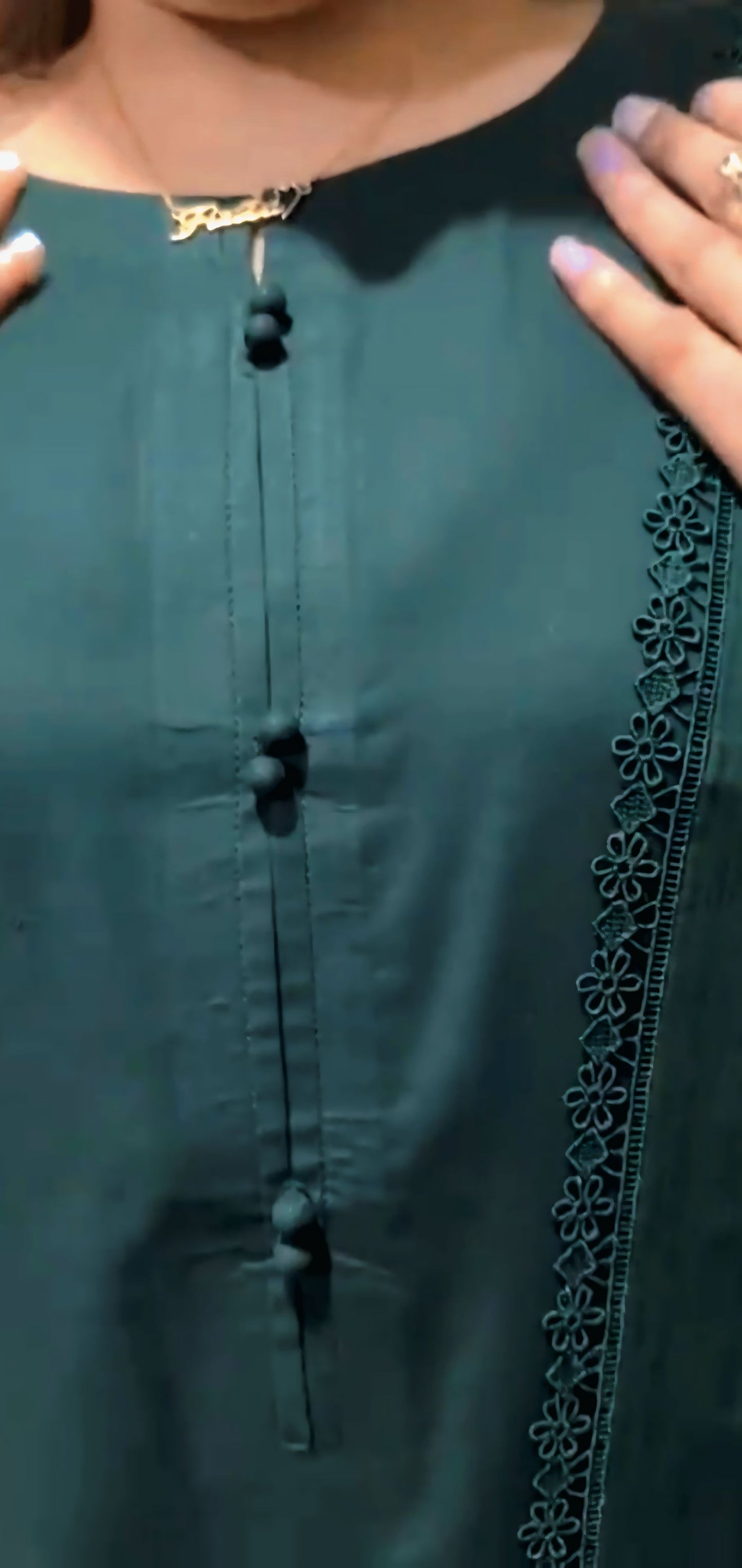 3 pieces lawn_ Green Dess